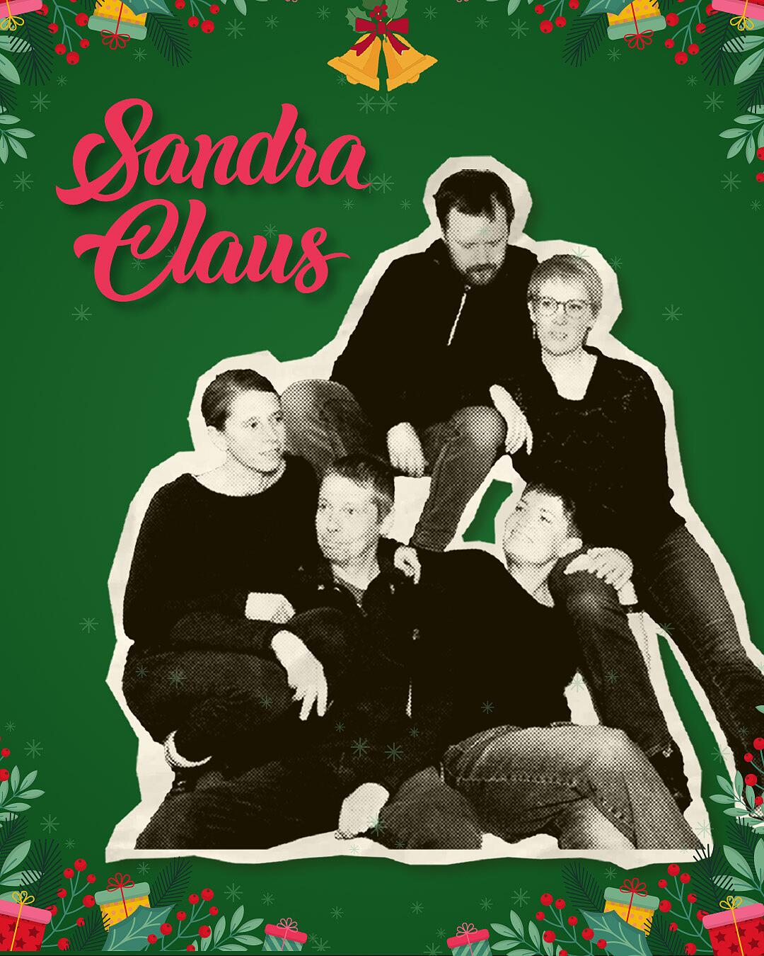sandra claus, weihnachtliche grafik mit fünfköpfiger band, geschenken und tannenzweigen auf grünem hintergrund