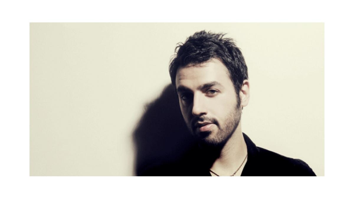 Ari Hest