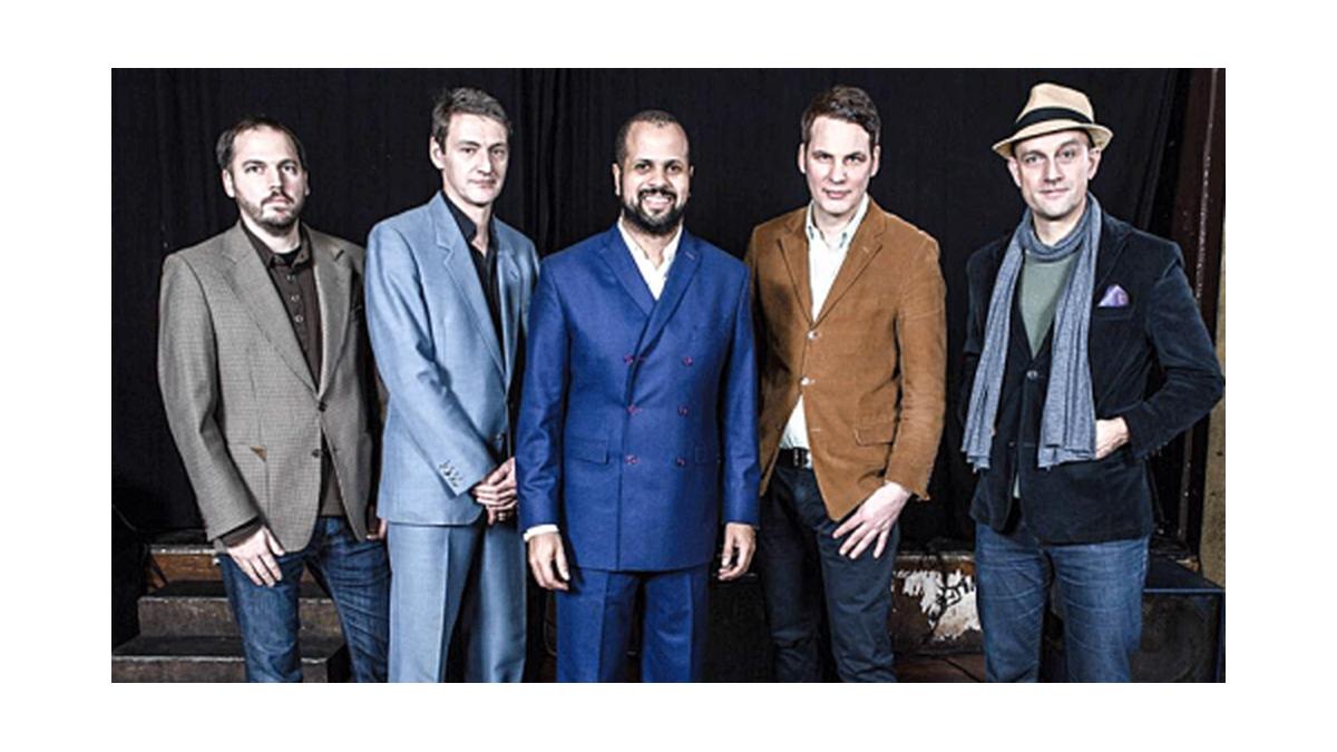 Shuffle Your Feet & Die Liga der gewöhnlichen Gentlemen