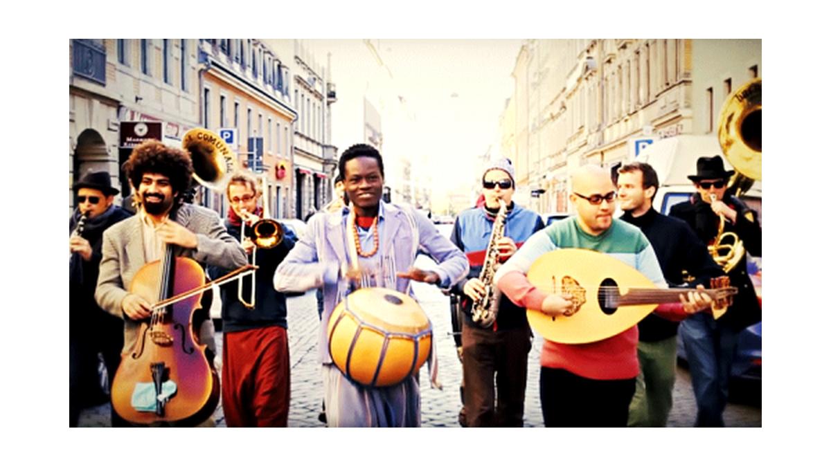 Banda Internationale