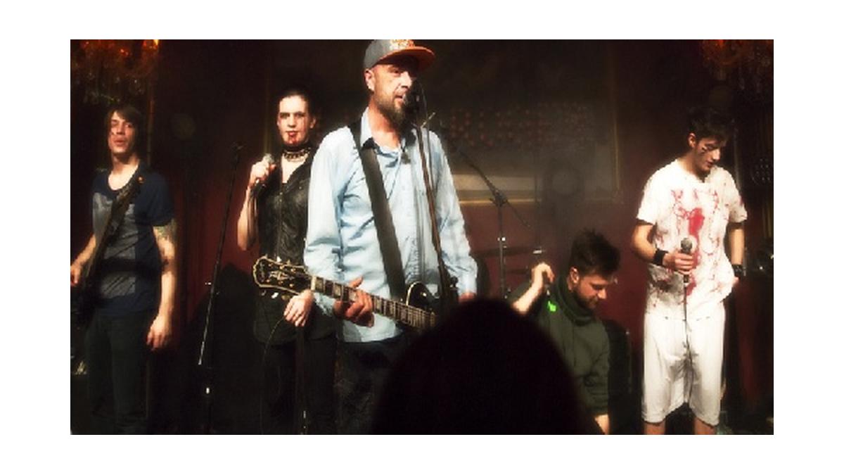 JamRock mit HELIUM 5
