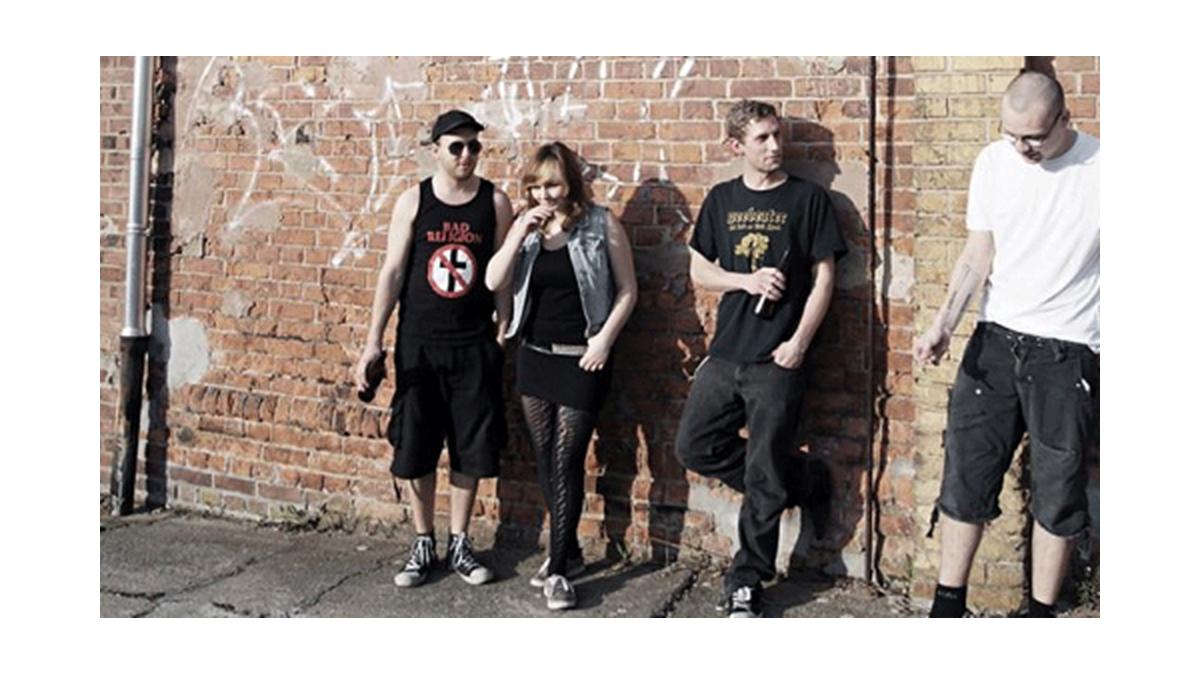 Lucy & the Wastelands